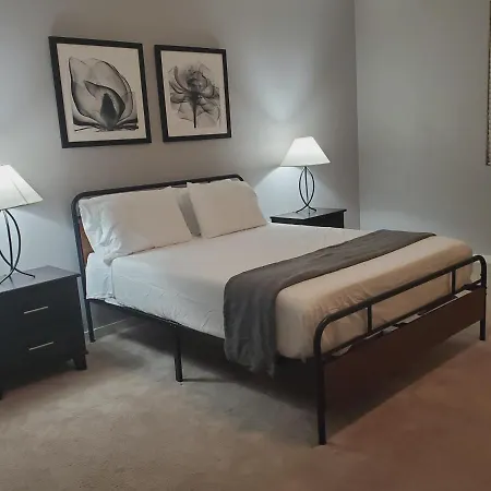 Adventure Short Term Stays - Southgate Ave